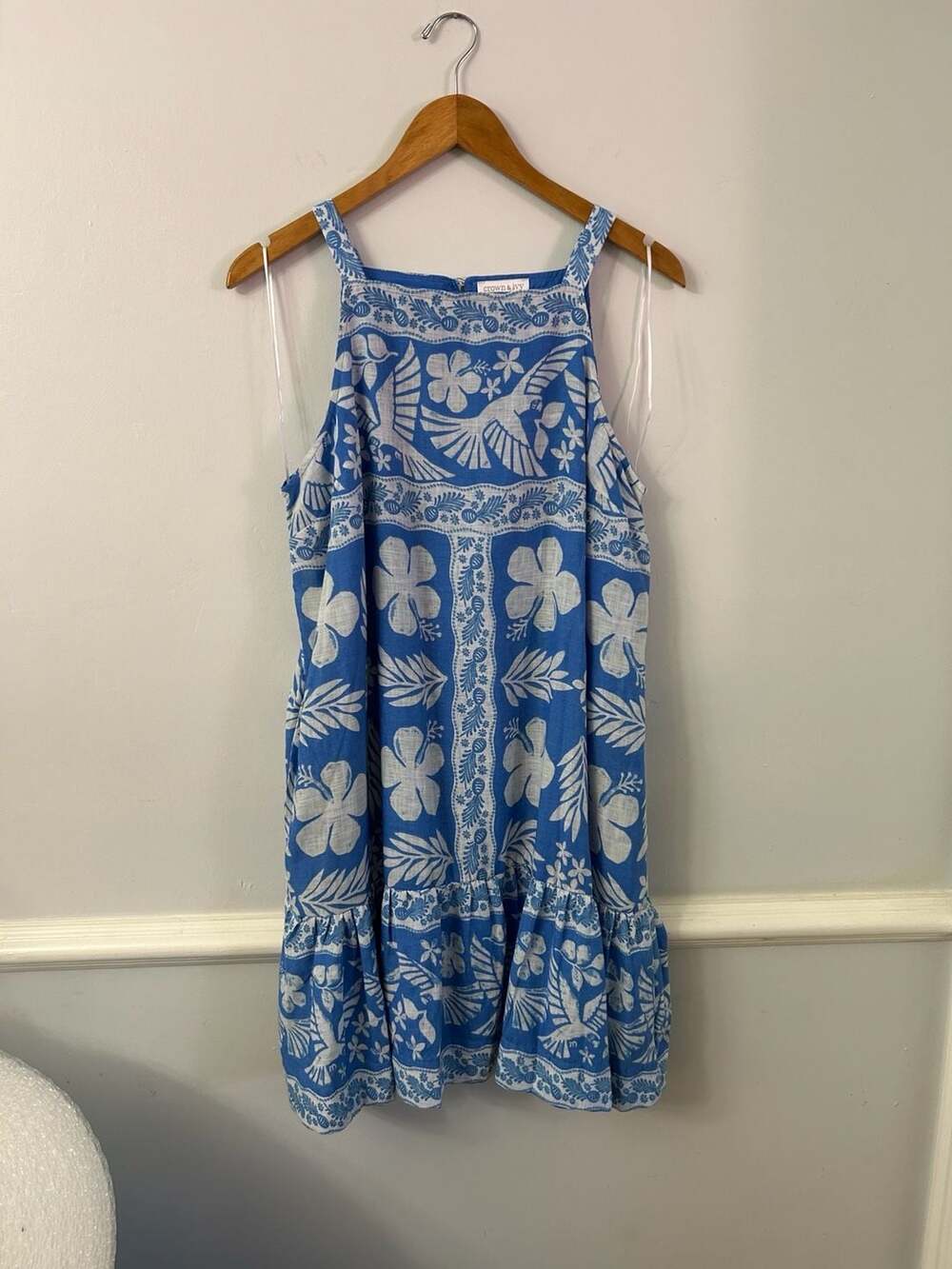 Crown & Ivy Blue Tropical Print Sleeveless Ruffle Hem Dress Size L